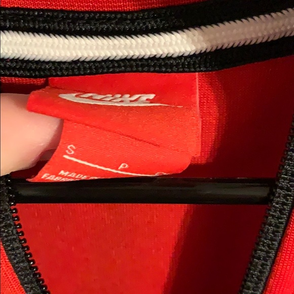 Men’s Nike Running Jacket - Picture 2 of 2